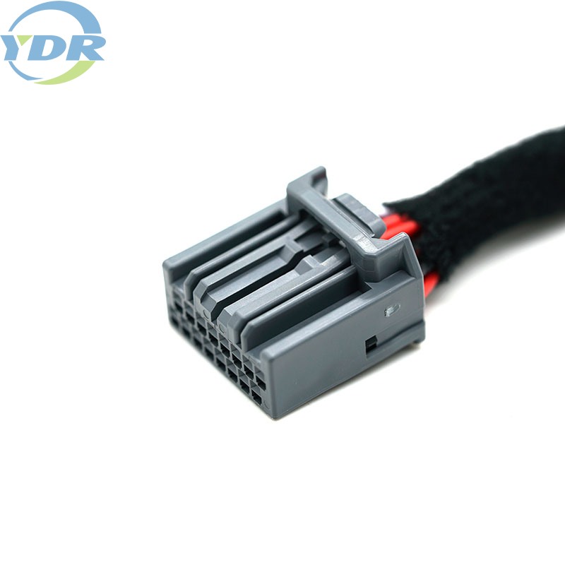 อะไรคือความแตกต่างระหว่างการประกอบสายเคเบิลและการประกอบชุดสายไฟ?