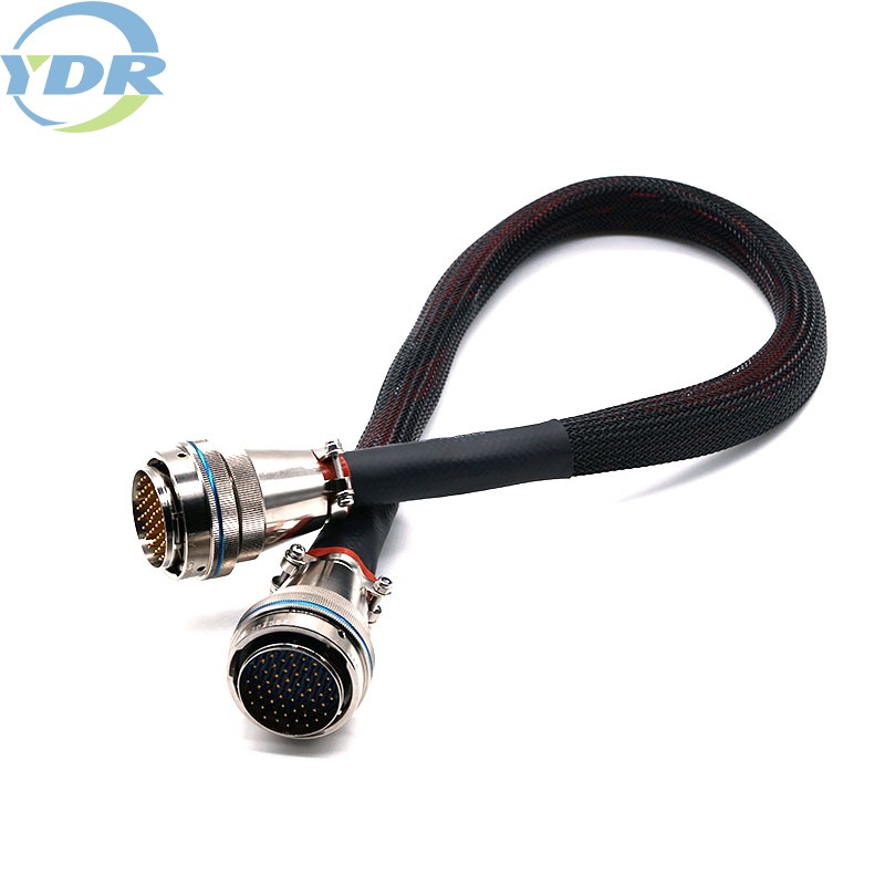 ขั้วต่อสายไฟมีอะไรบ้าง?